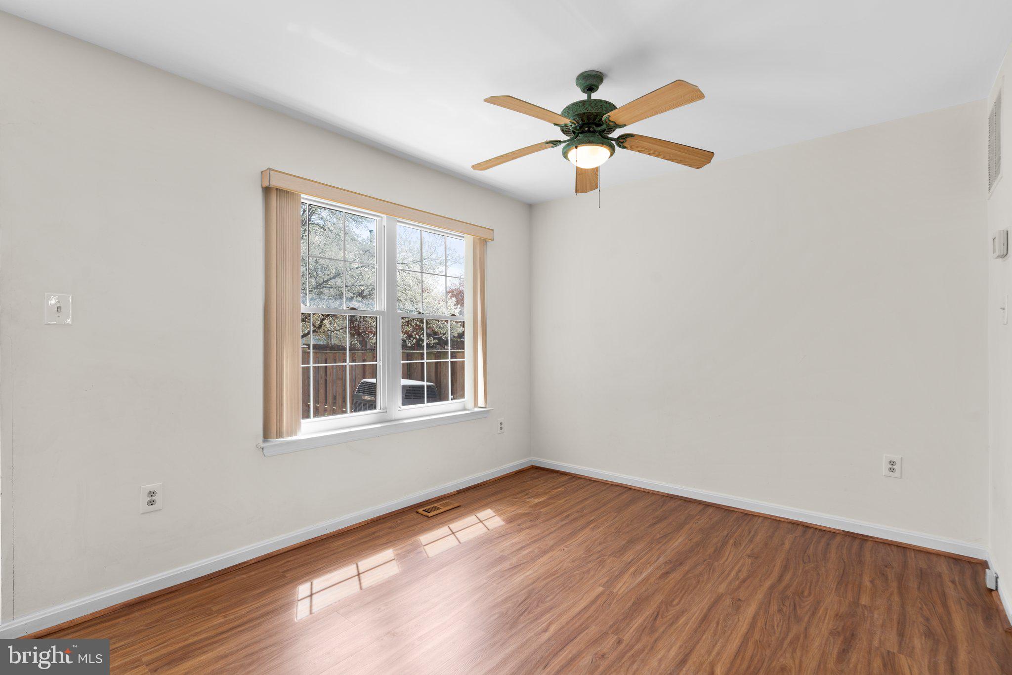 LONG GATE - Residential