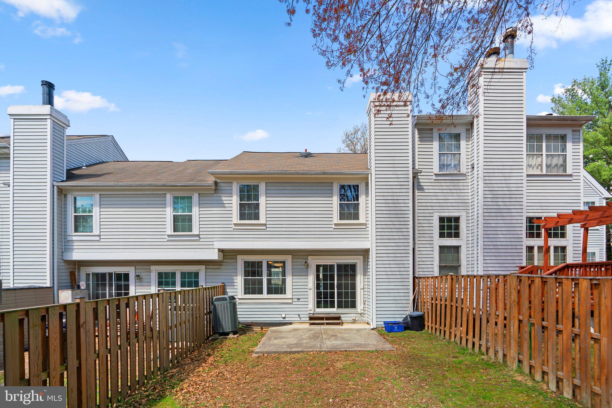 LONG GATE - Residential