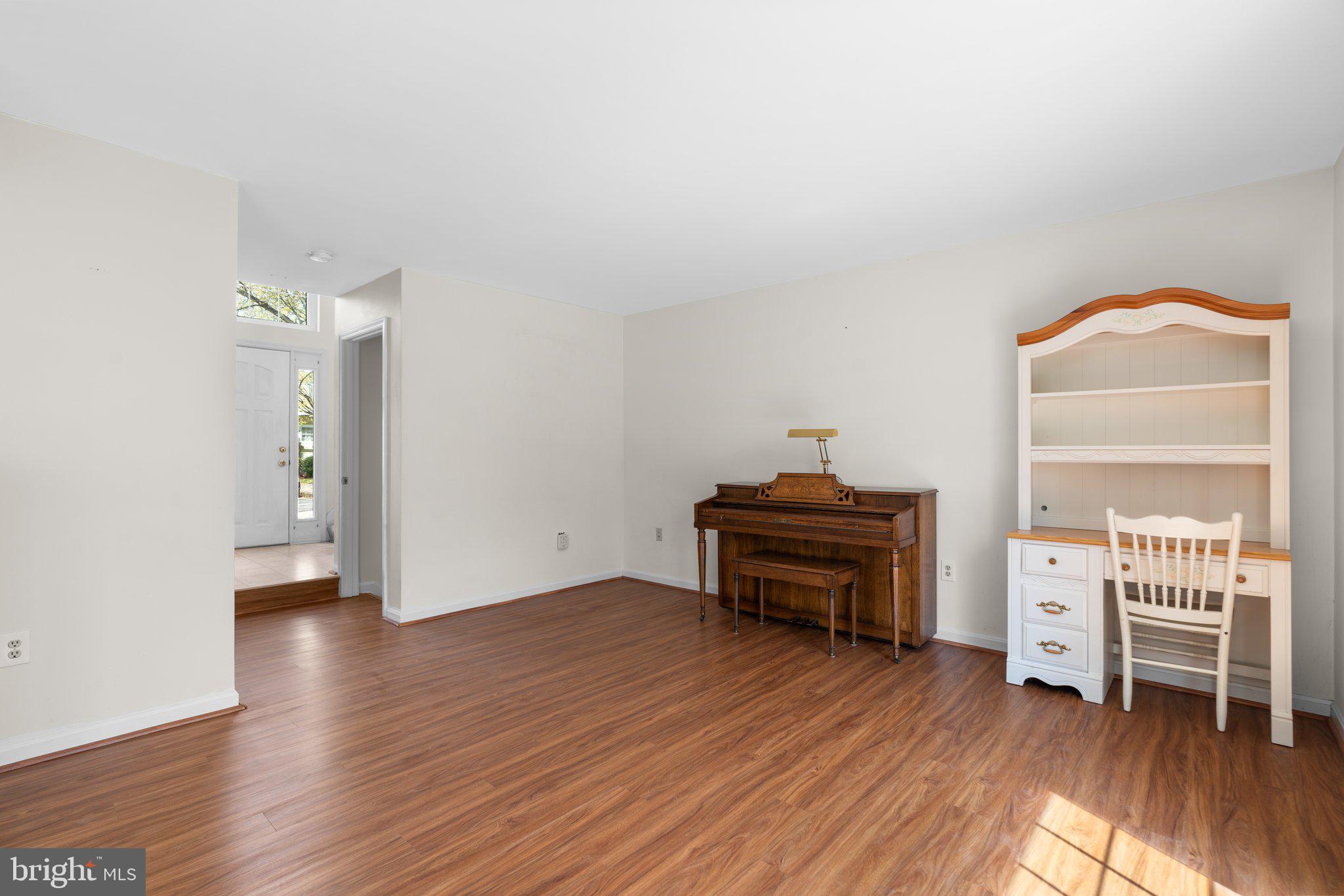 LONG GATE - Residential