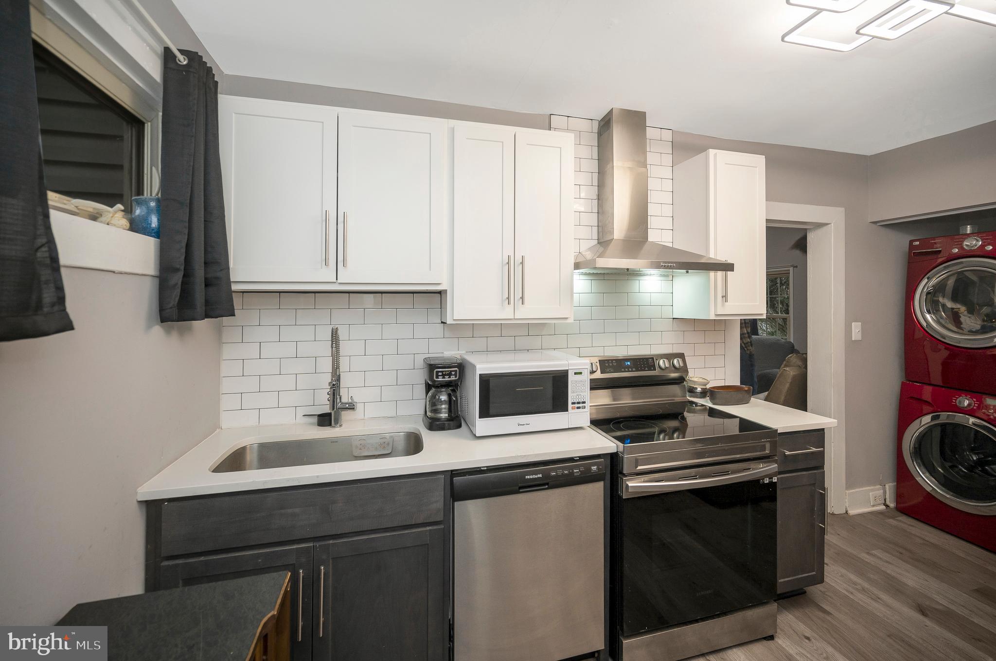 FALMOUTH - Residential