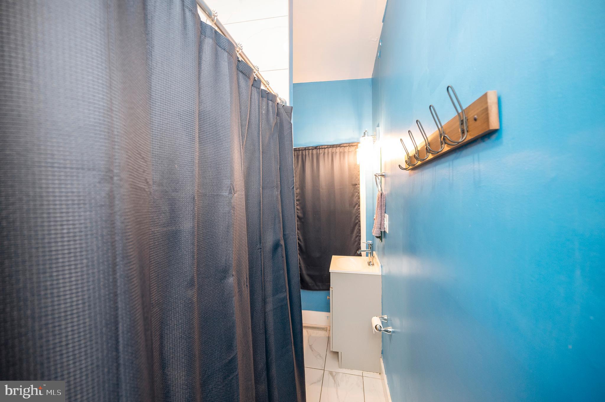 FALMOUTH - Residential