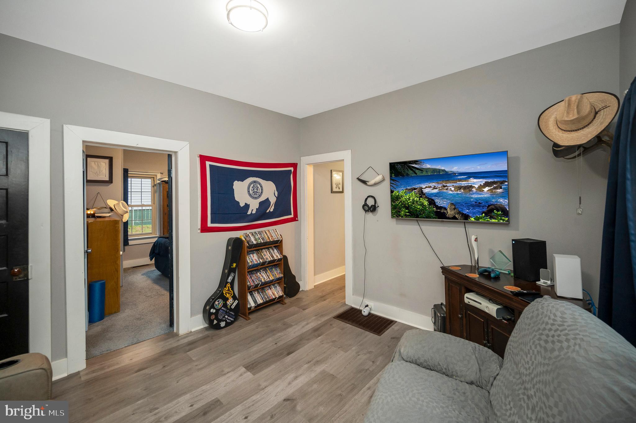 FALMOUTH - Residential