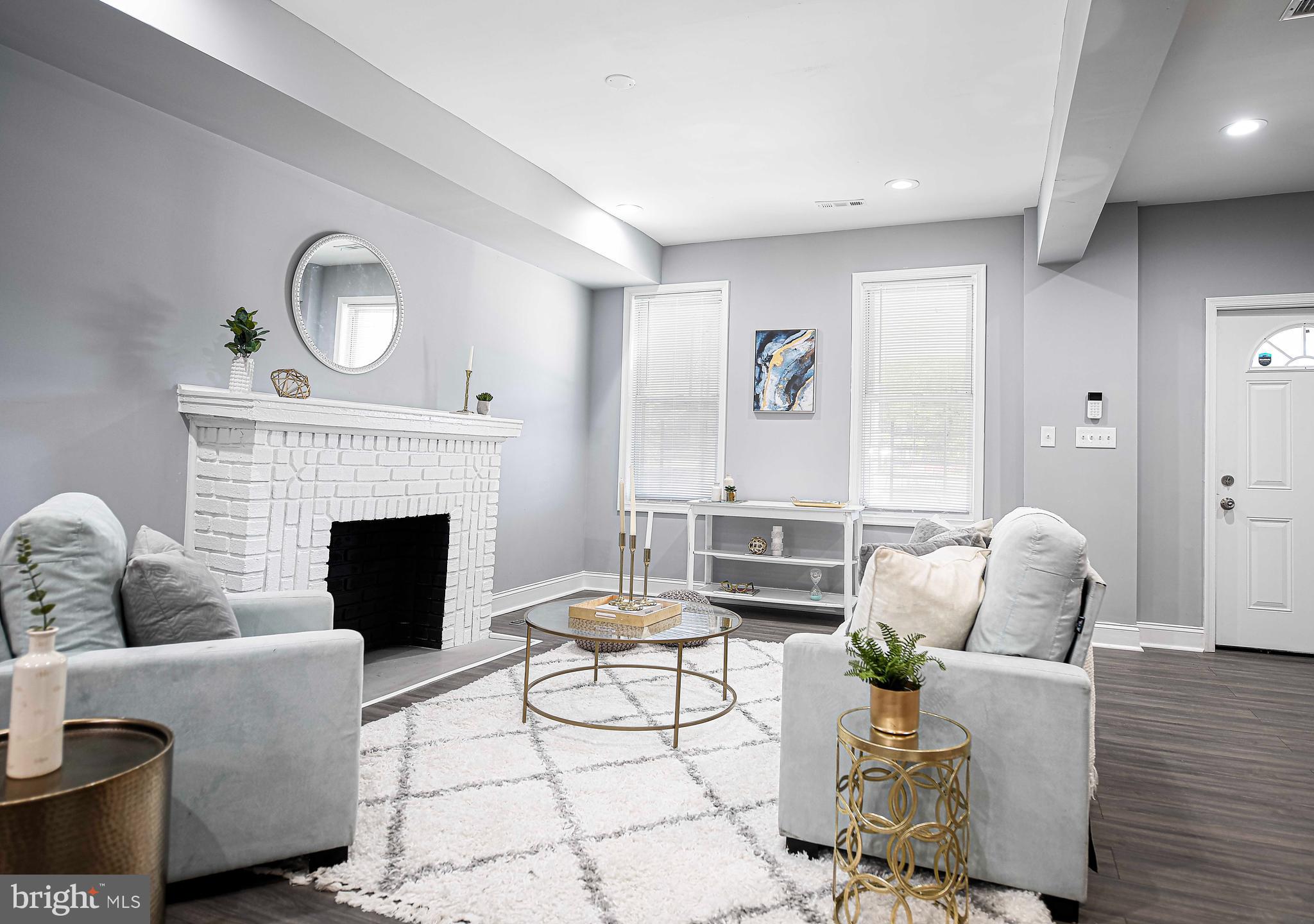 WOODBROOK - Residential