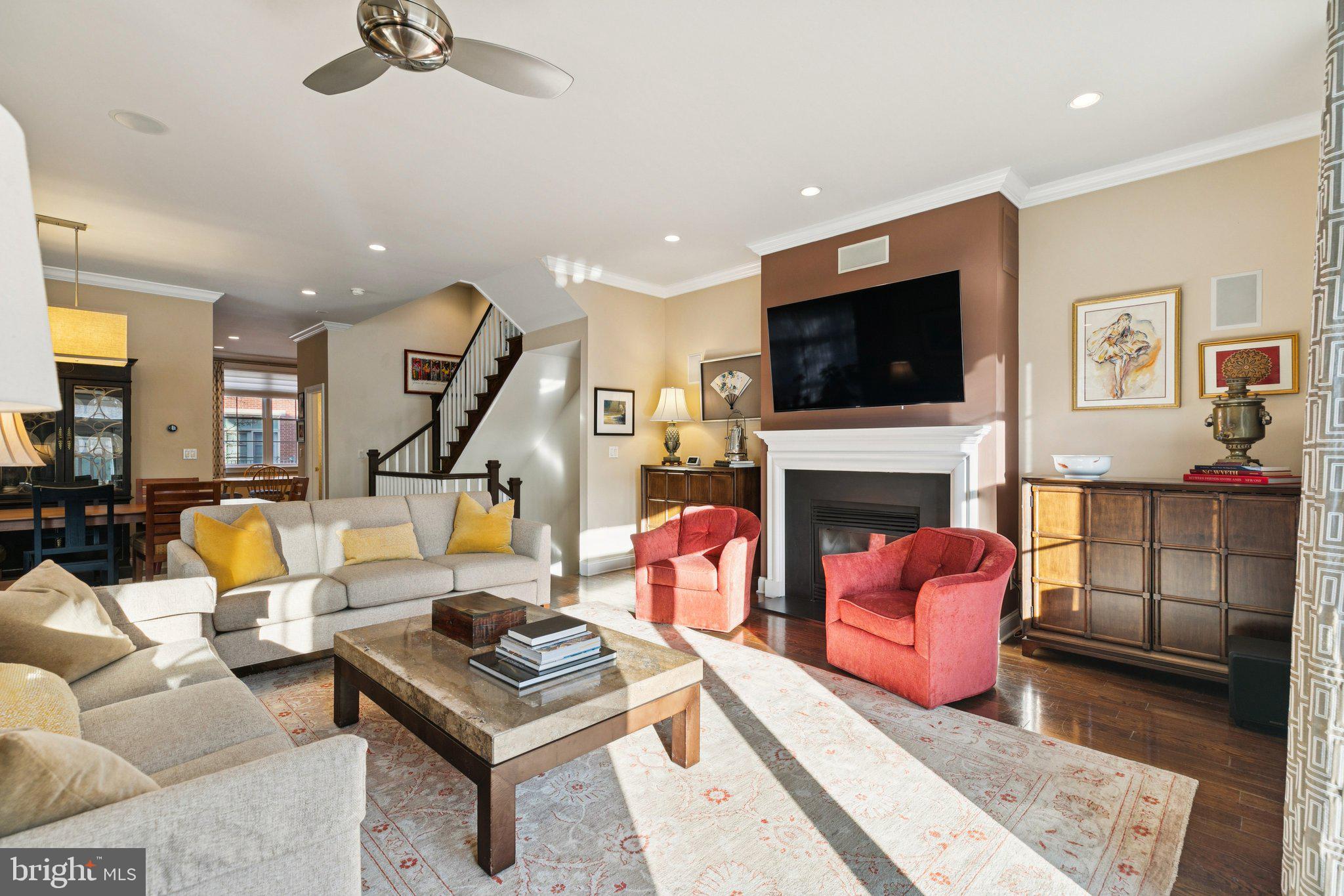 FAIRMOUNT - Residential