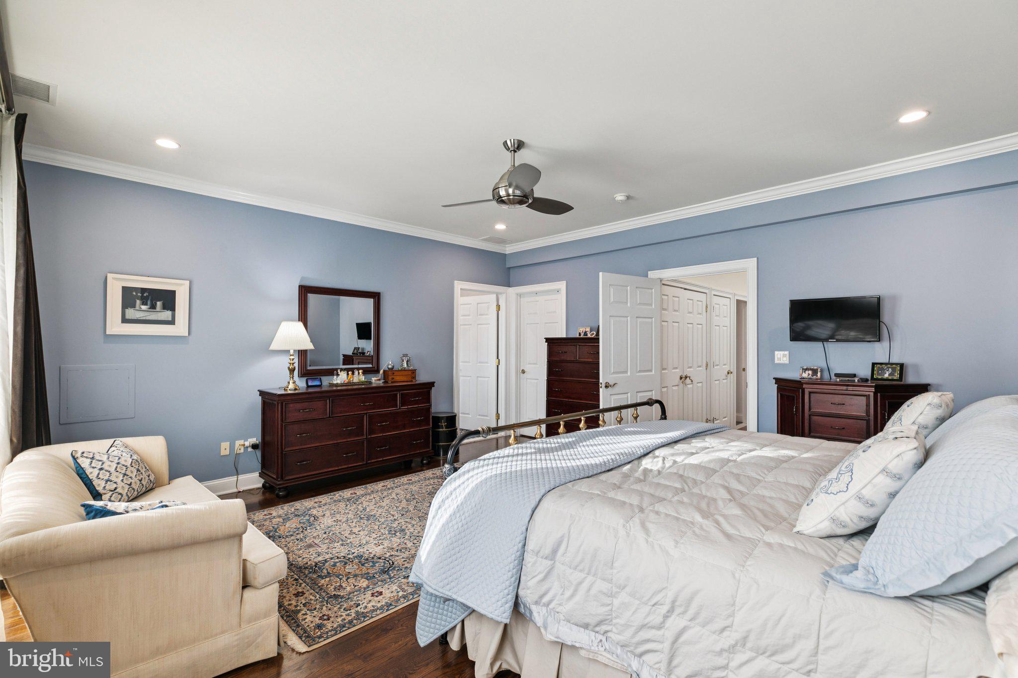 FAIRMOUNT - Residential