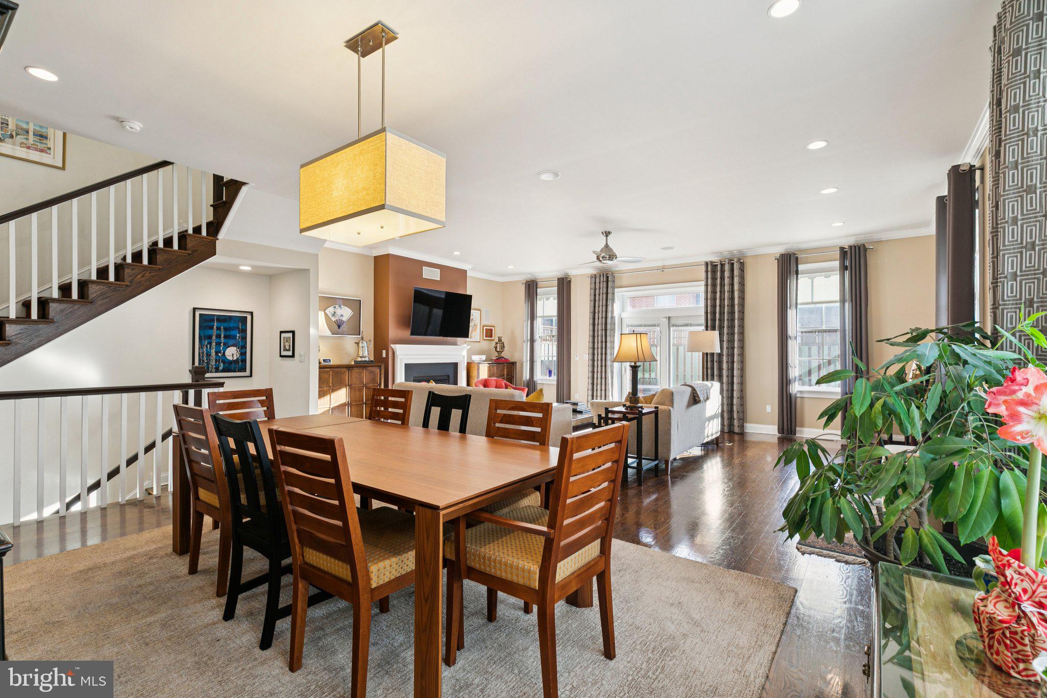 FAIRMOUNT - Residential