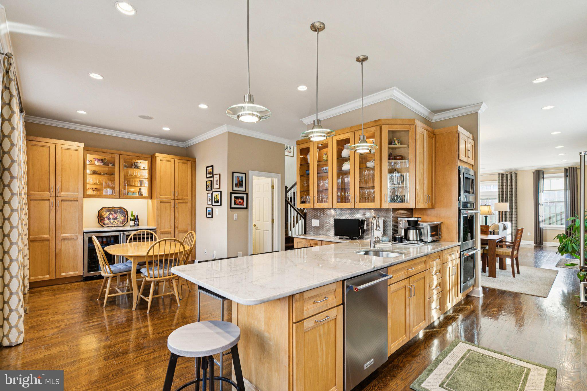 FAIRMOUNT - Residential