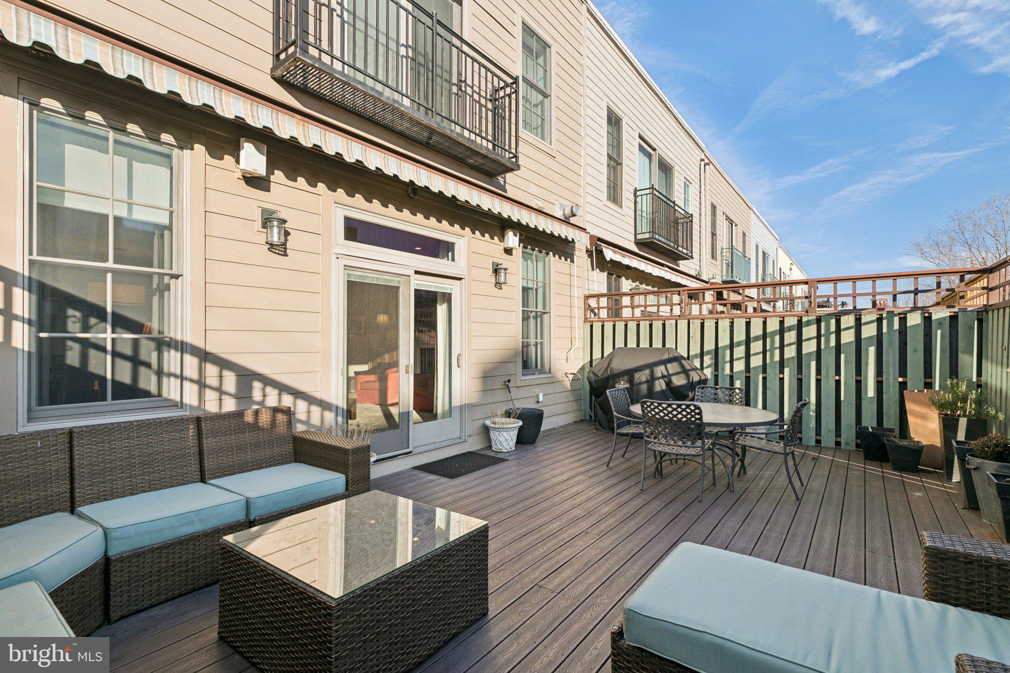 FAIRMOUNT - Residential