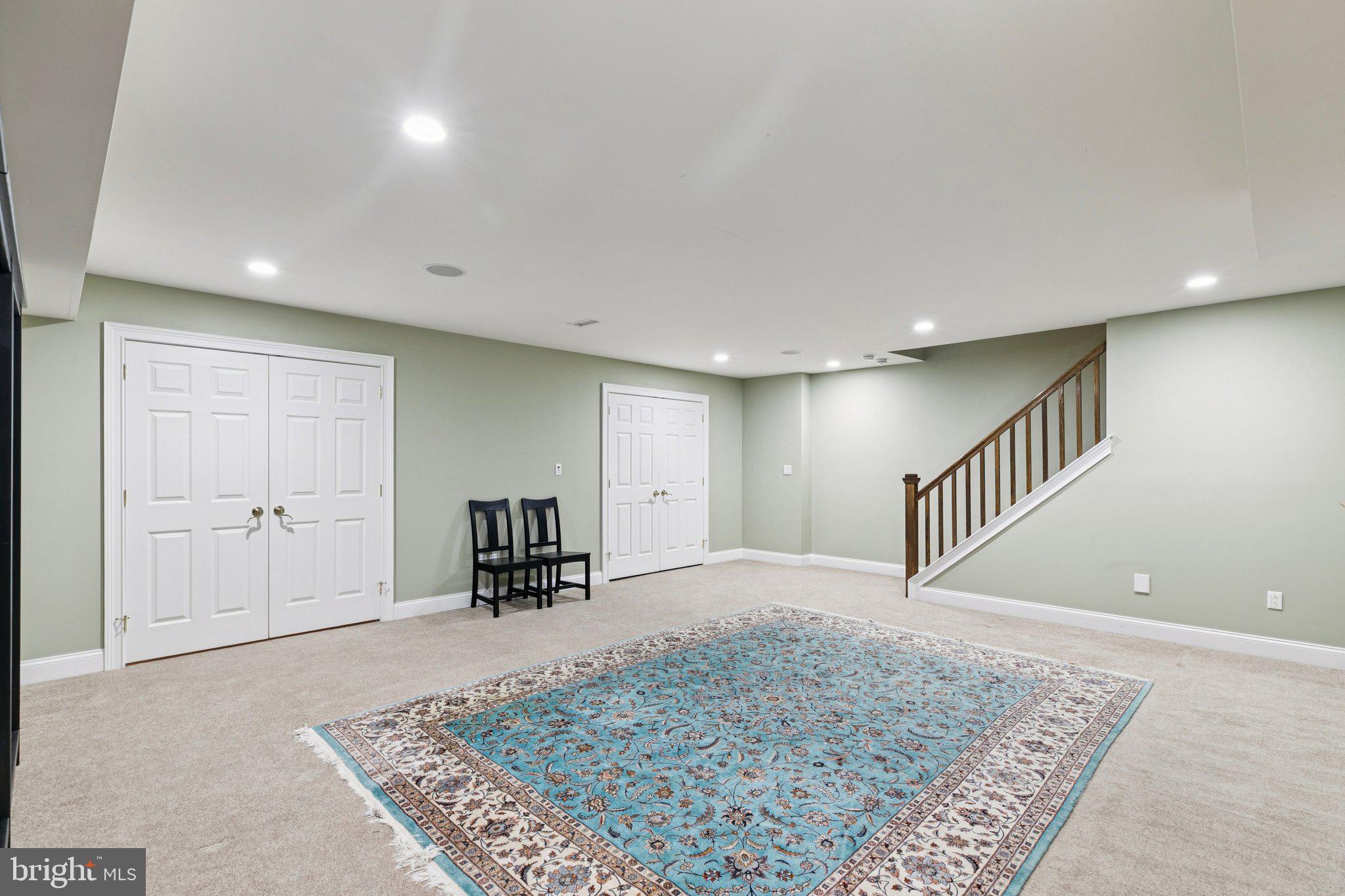 FAIRMOUNT - Residential