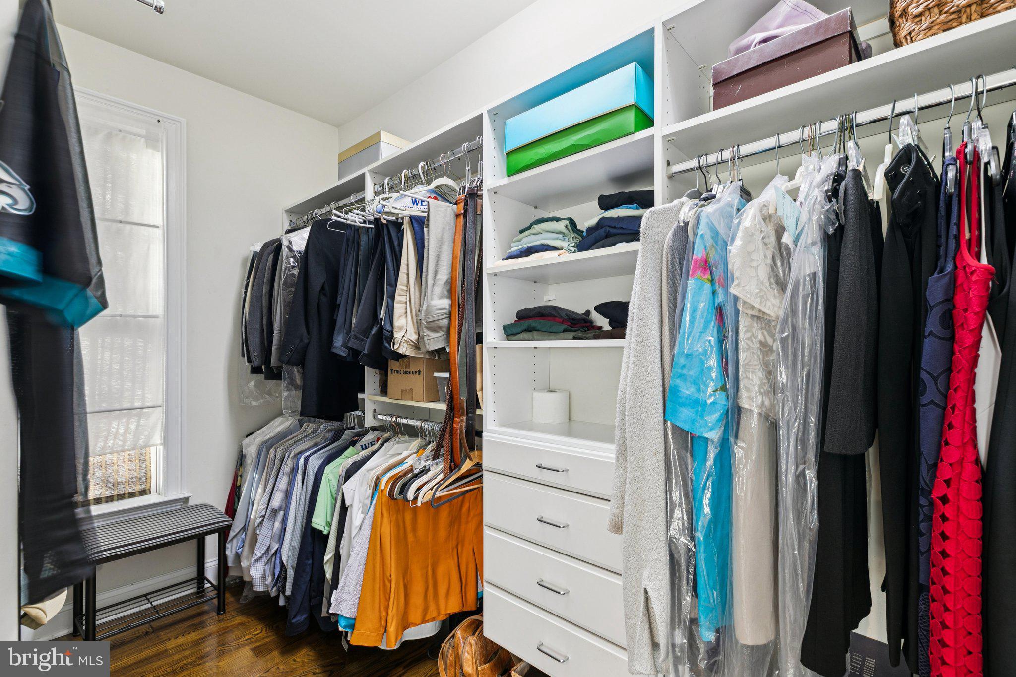 FAIRMOUNT - Residential