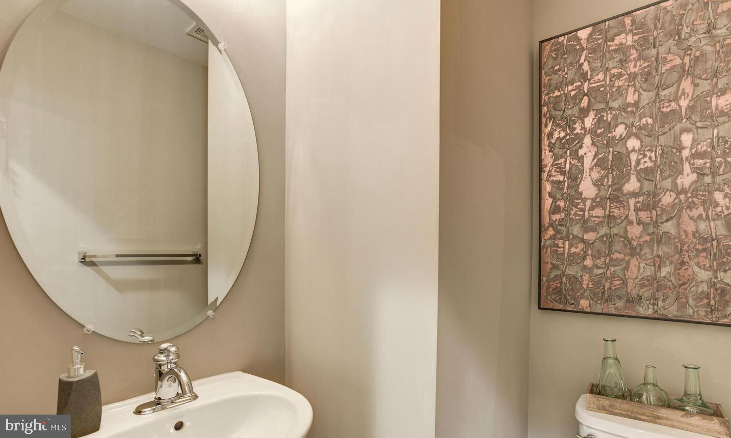 THE ENCLAVE AT STONEY RUN - Residential