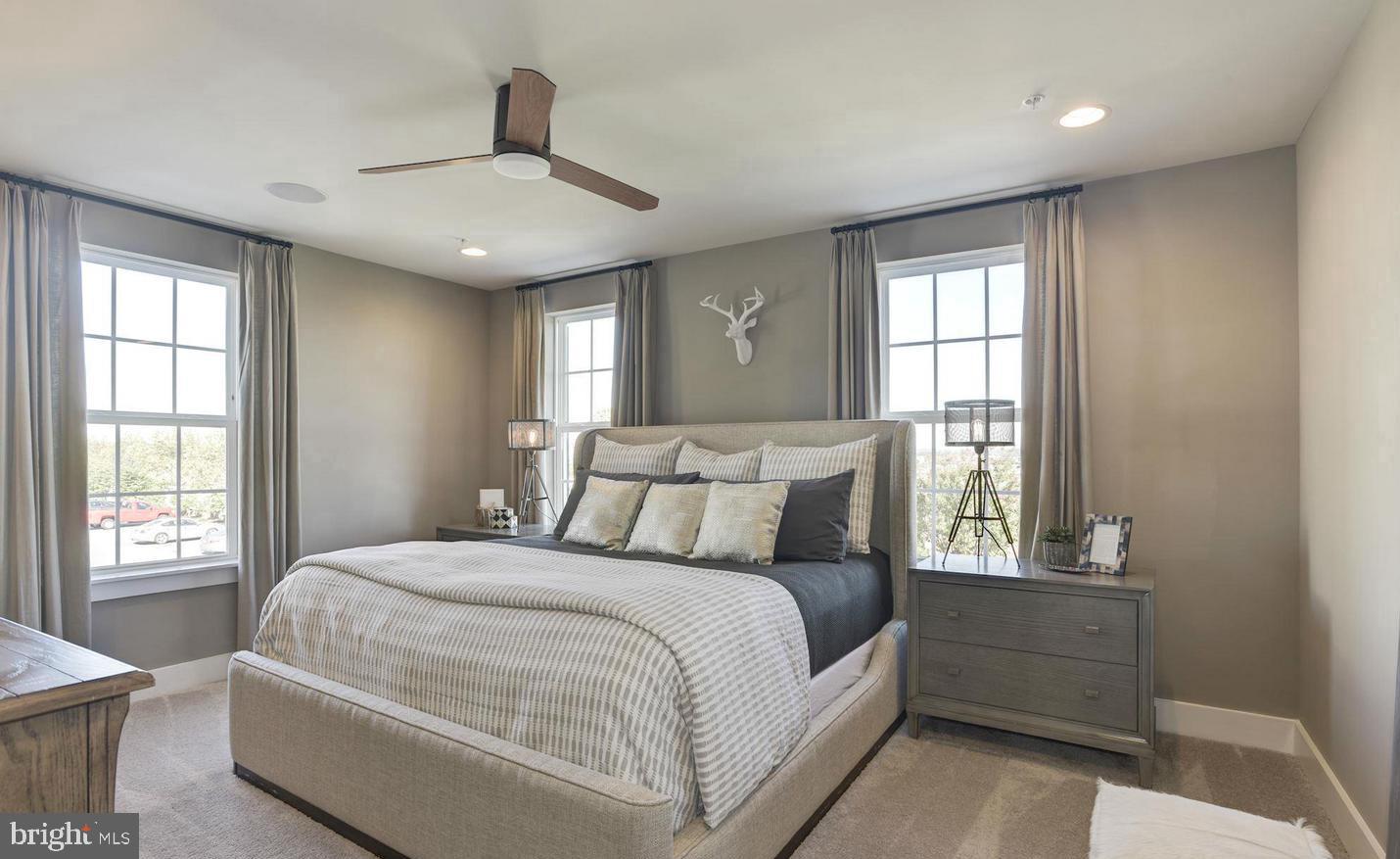 THE ENCLAVE AT STONEY RUN - Residential