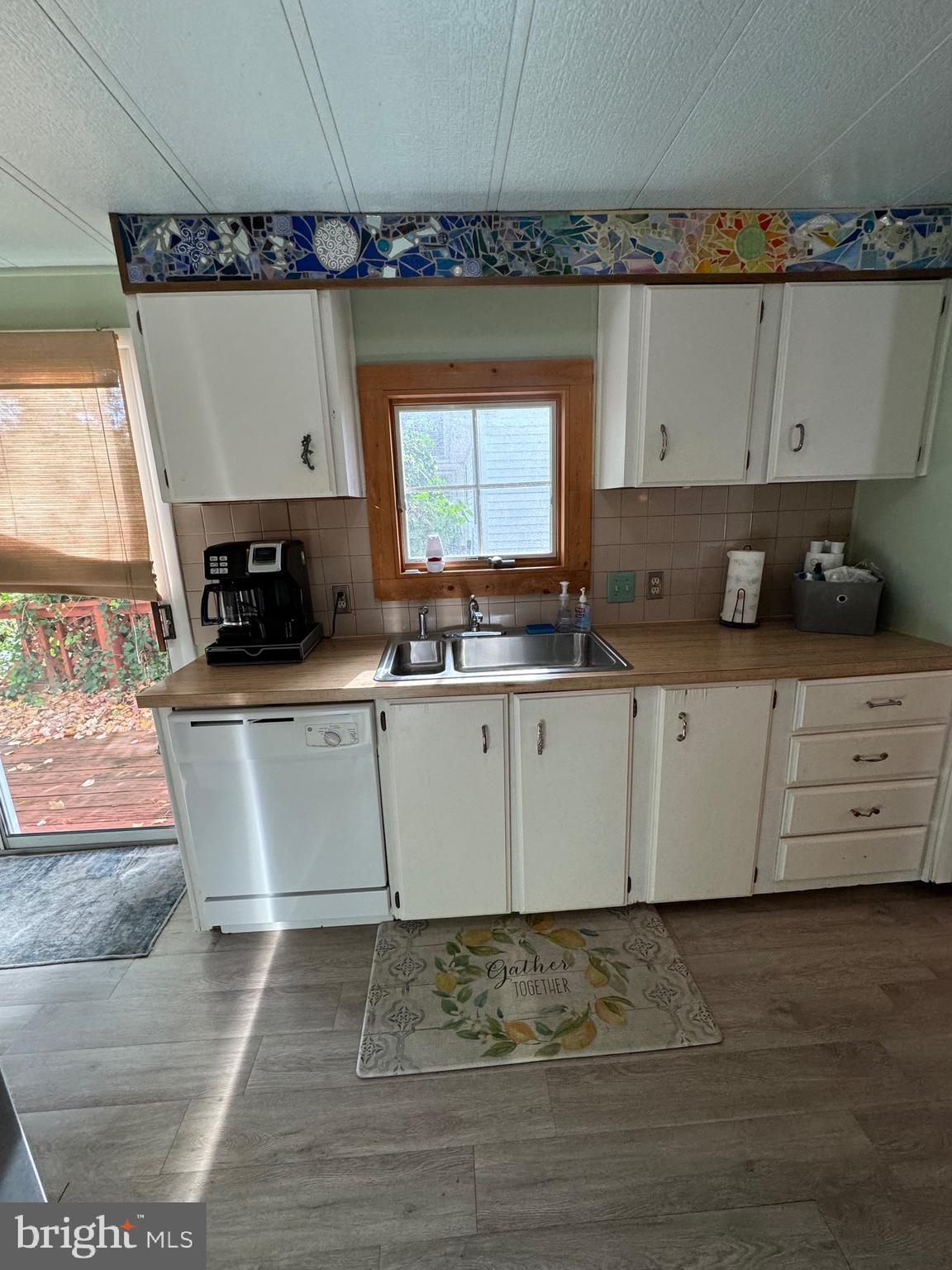 CAINE WOODS - Residential Lease