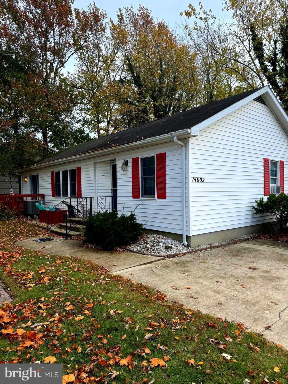 CAINE WOODS - Residential Lease