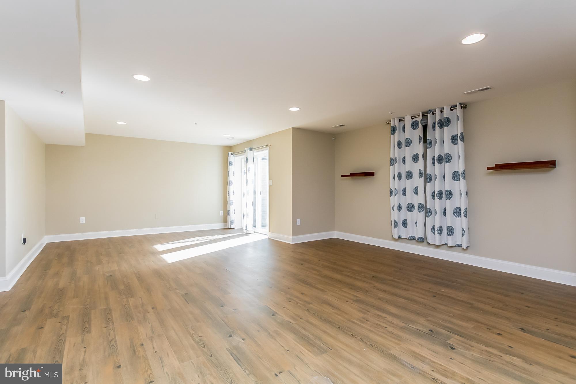 WINDEMERE - Residential