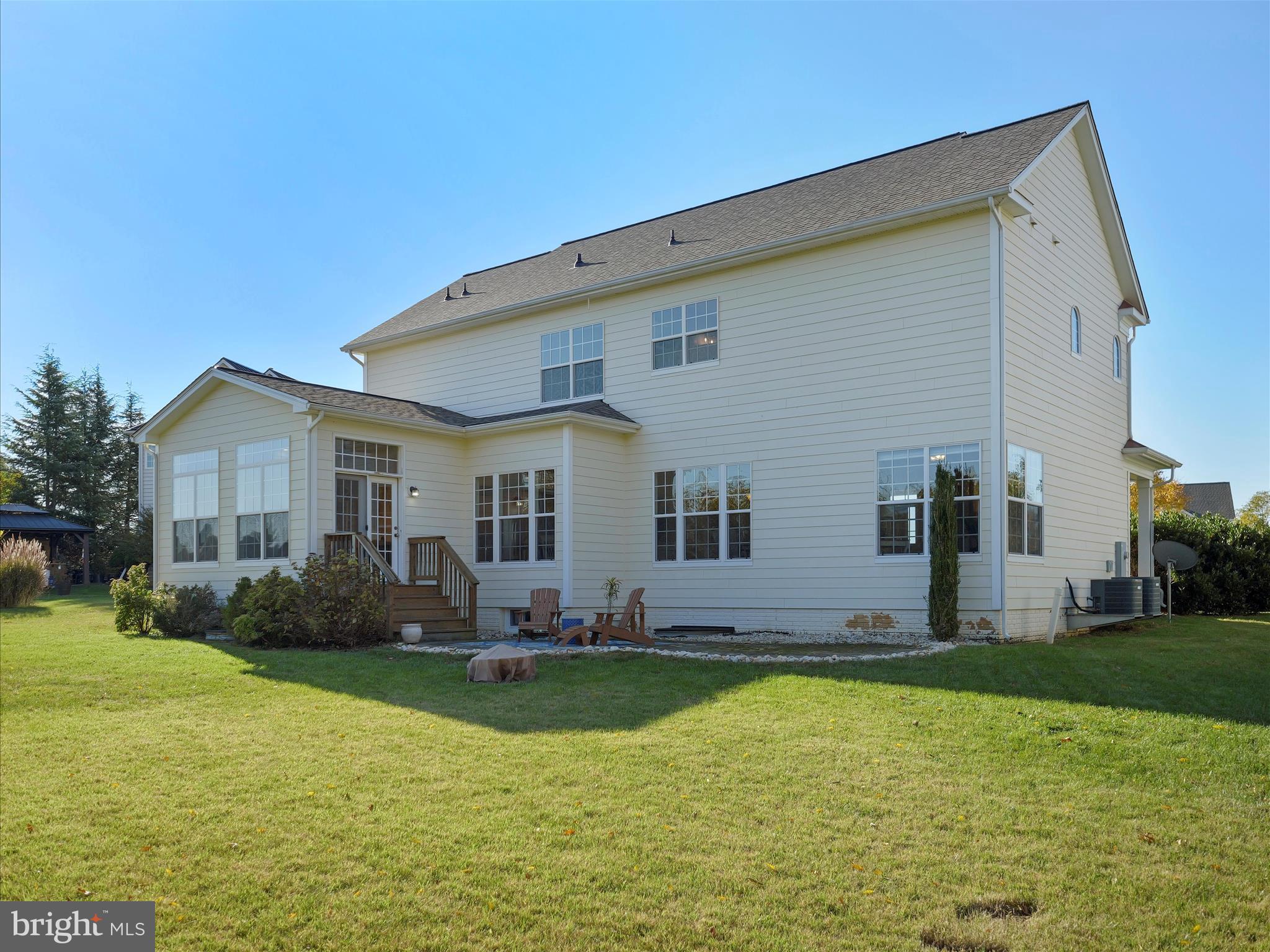 DEERFIELD VILLAGE - Residential