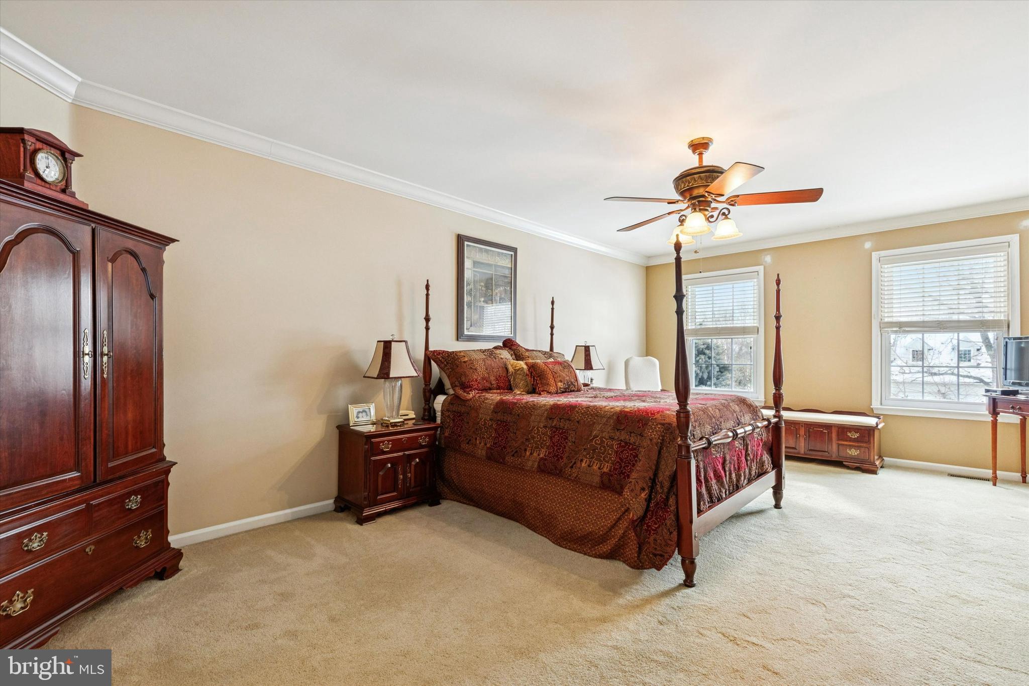 MONTGOMERY OAKS - Residential