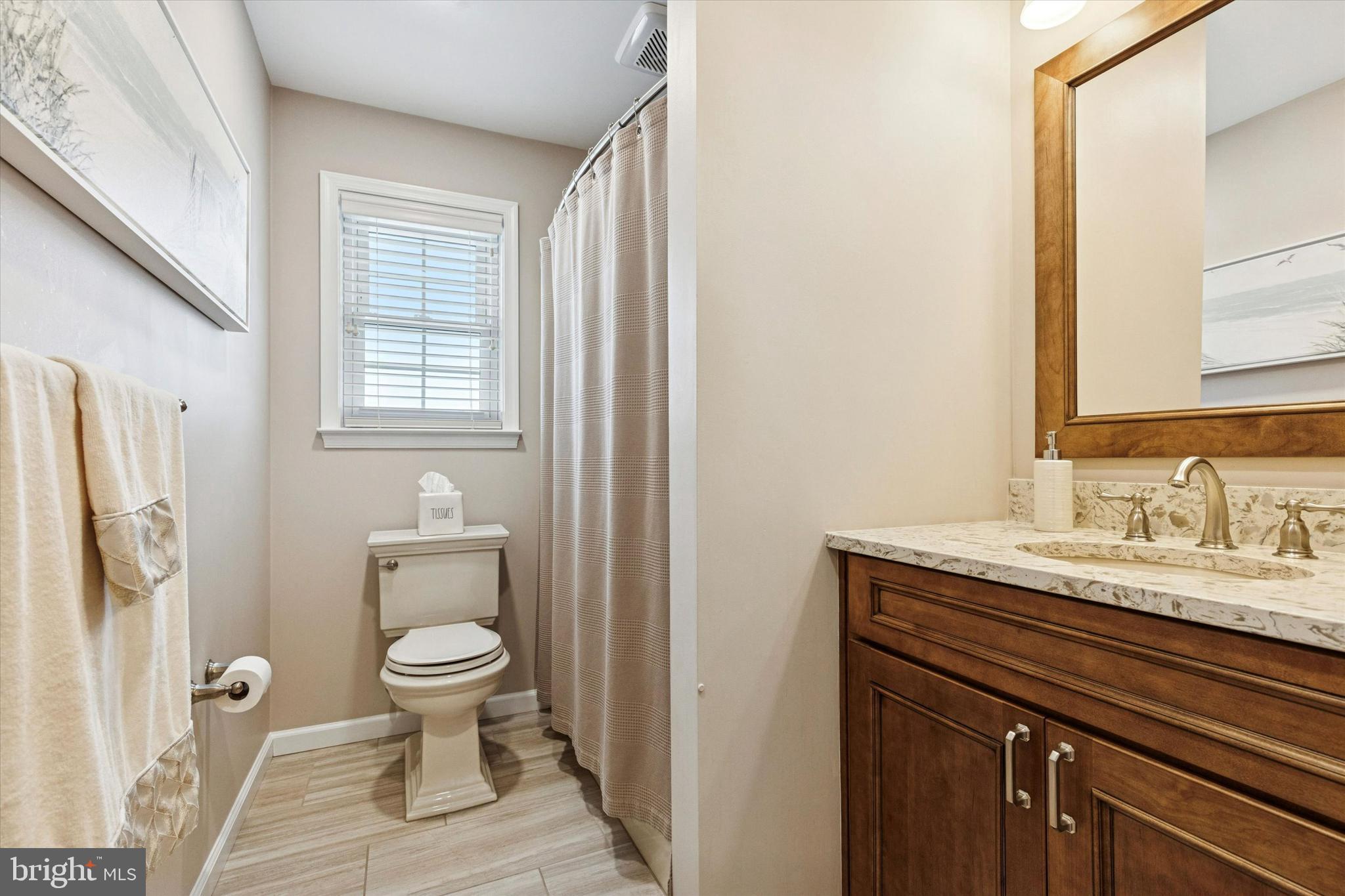 MONTGOMERY OAKS - Residential