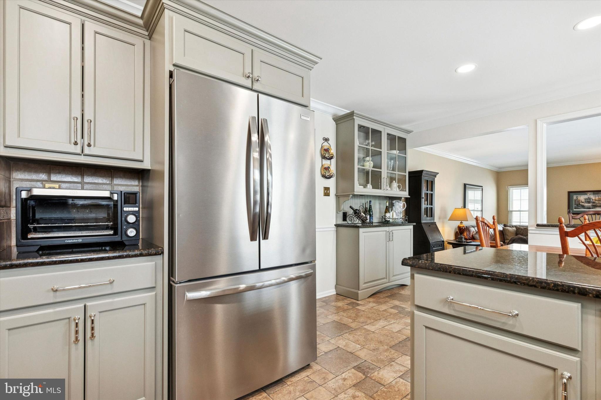 MONTGOMERY OAKS - Residential