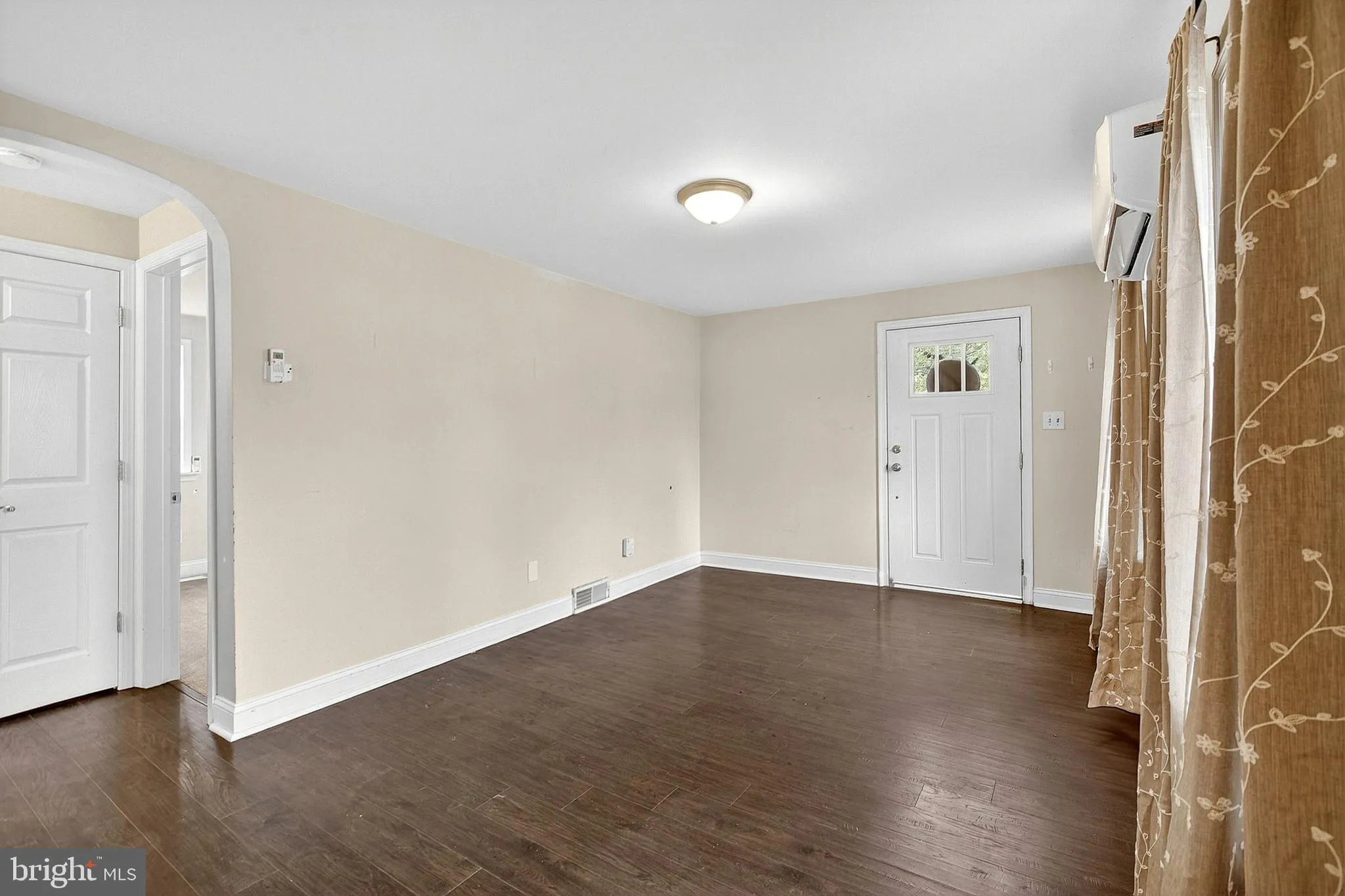 Hatfield, Pennsylvania 19440, United States, 3 Bedrooms Bedrooms, ,1 BathroomBathrooms,Residential,Active,224033