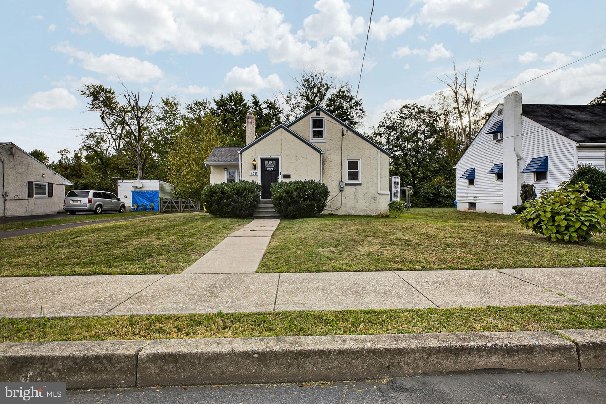 138 DIAMOND STREET