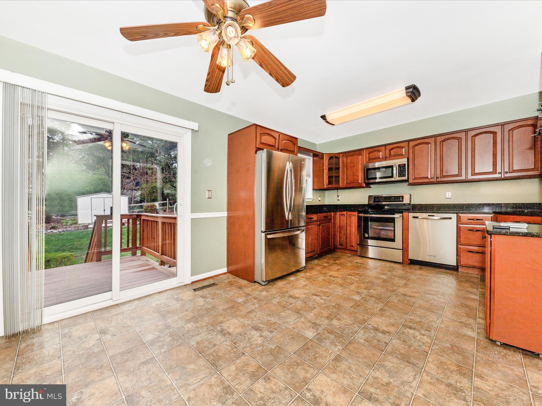 FRIENDLY ACRES - Residential