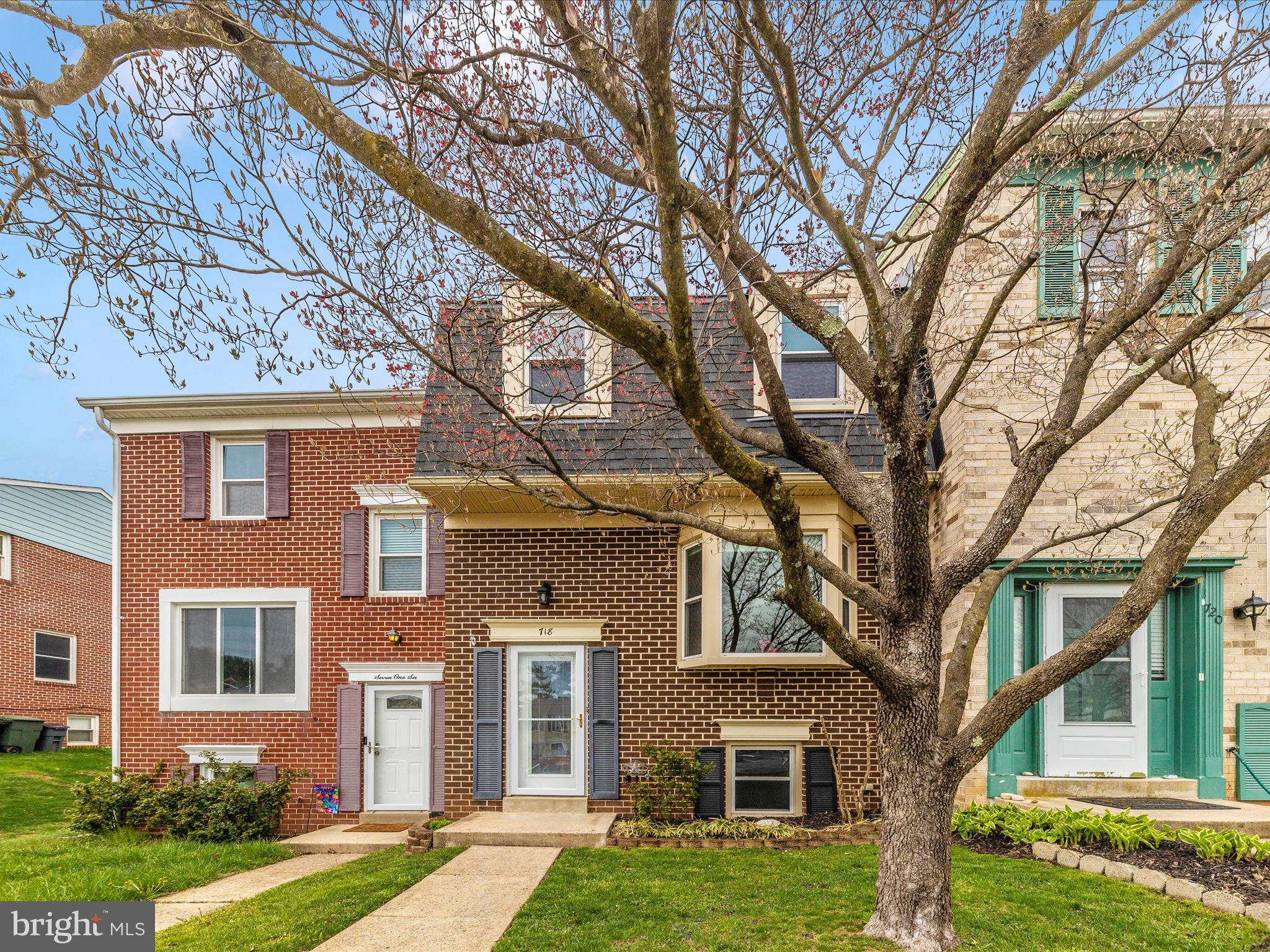 FRIENDLY ACRES - Residential