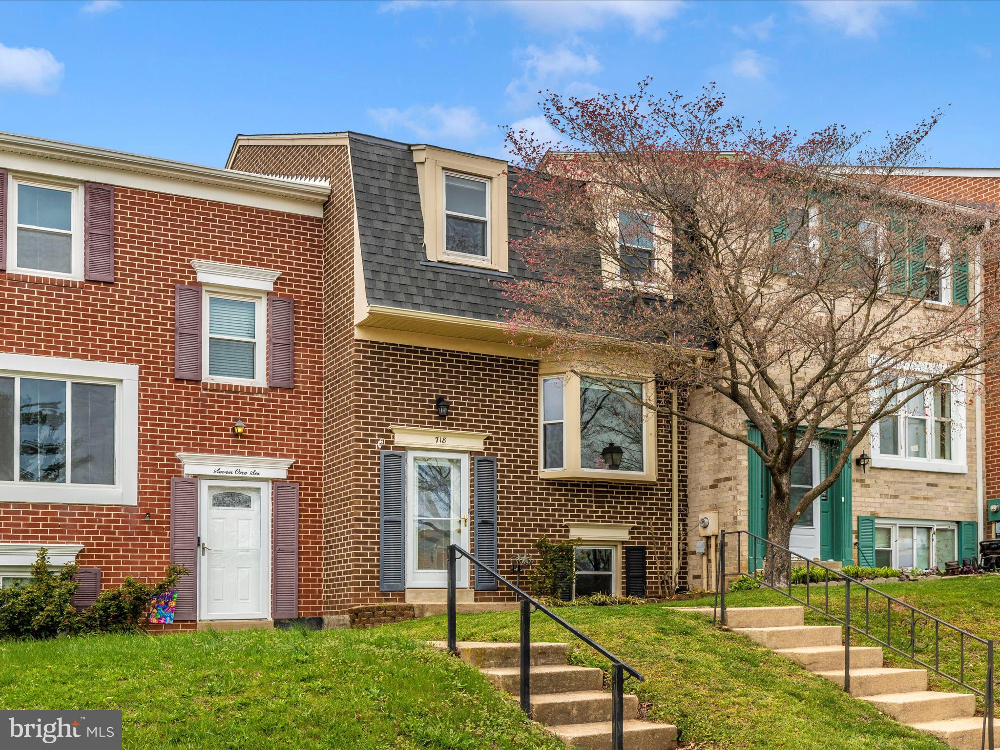 FRIENDLY ACRES - Residential