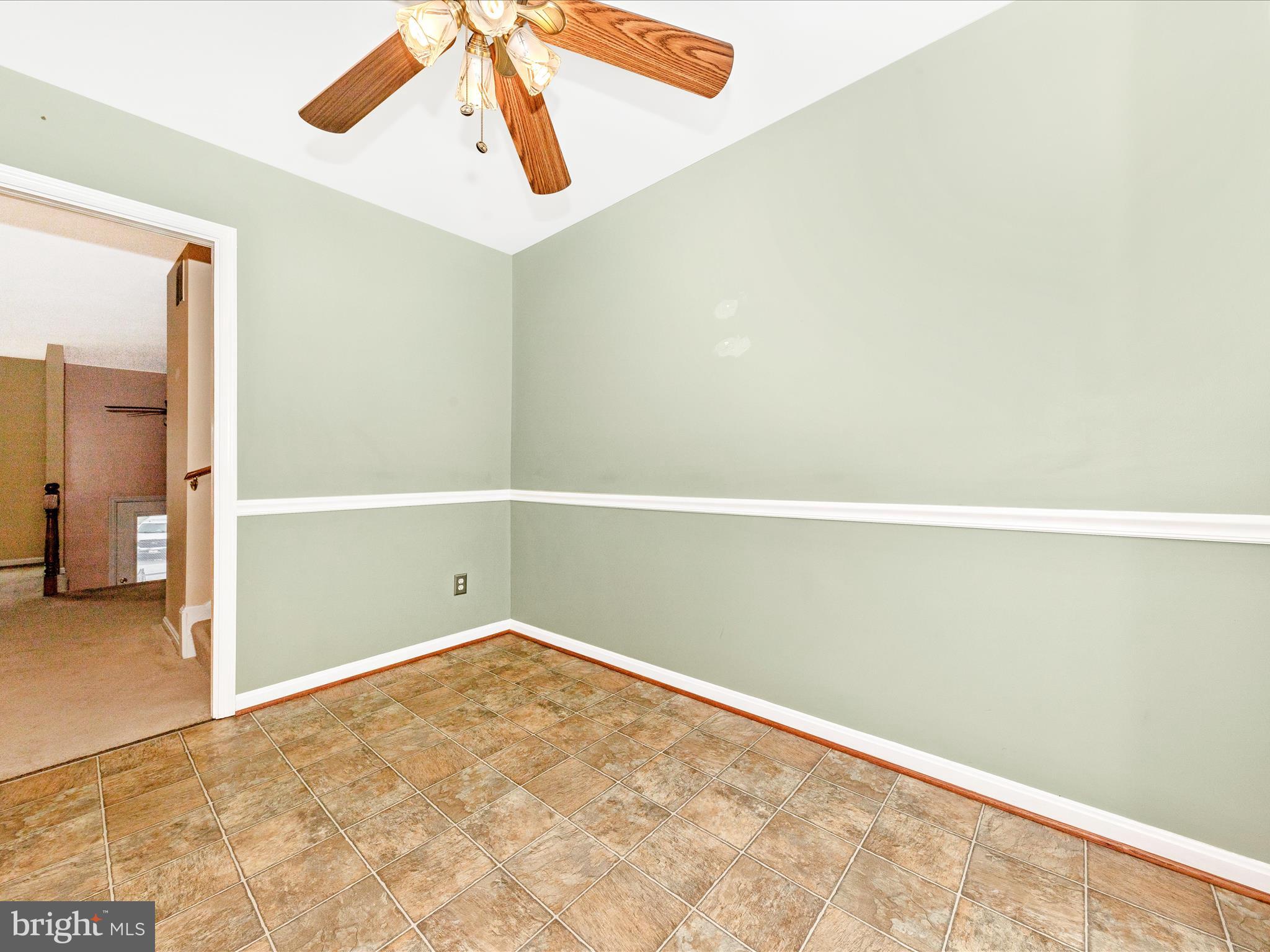 FRIENDLY ACRES - Residential