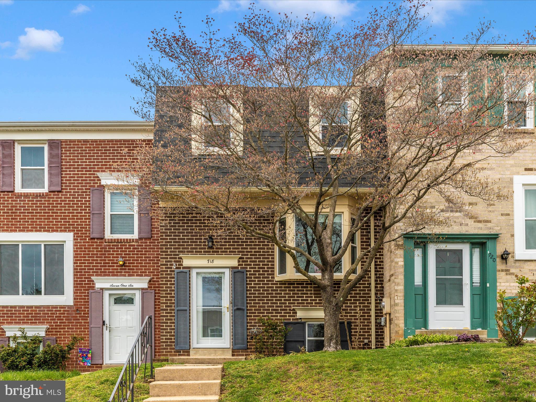 FRIENDLY ACRES - Residential