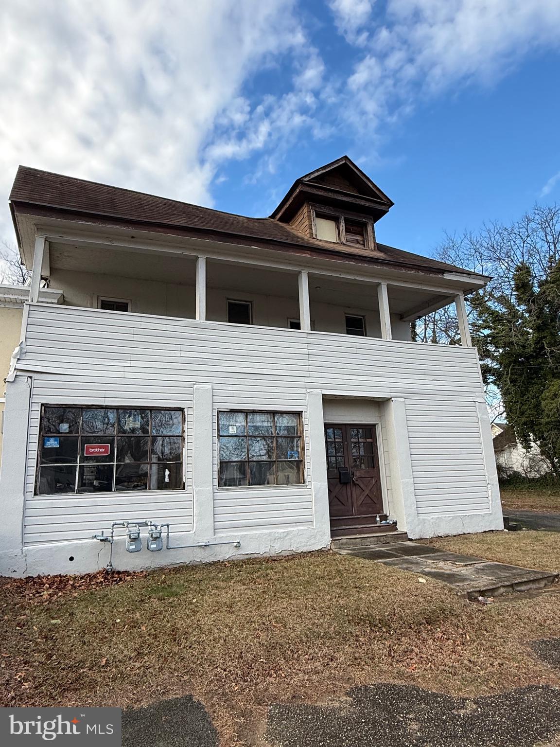 414 COLUMBIA BOULEVARD