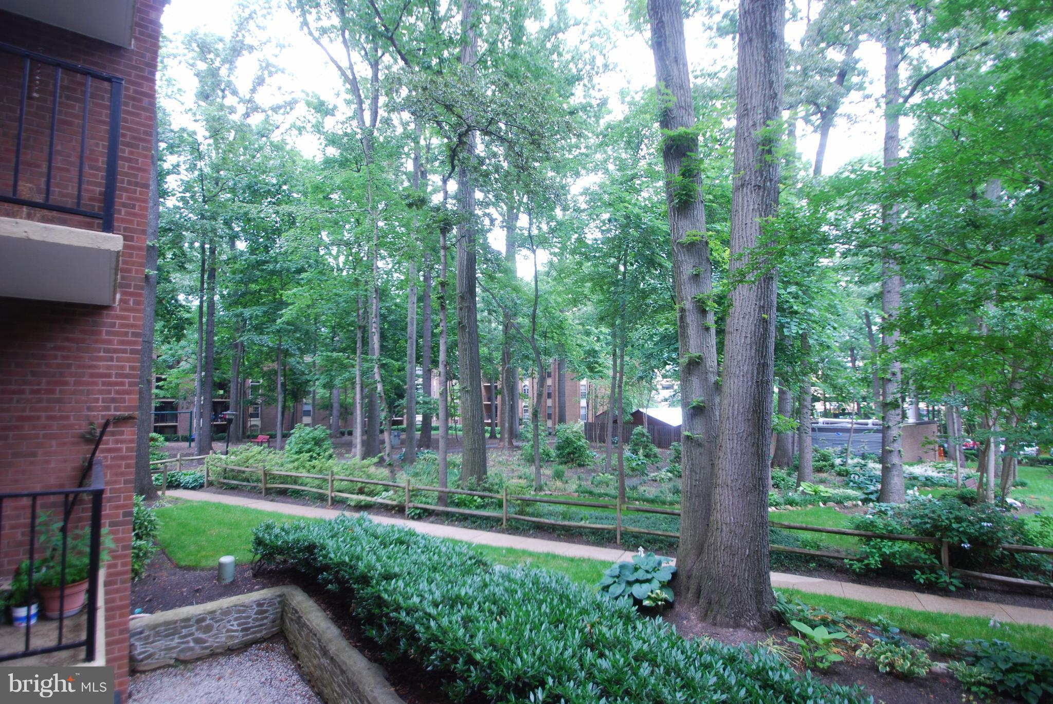 WOODBURN VILLAGE - Residential Lease