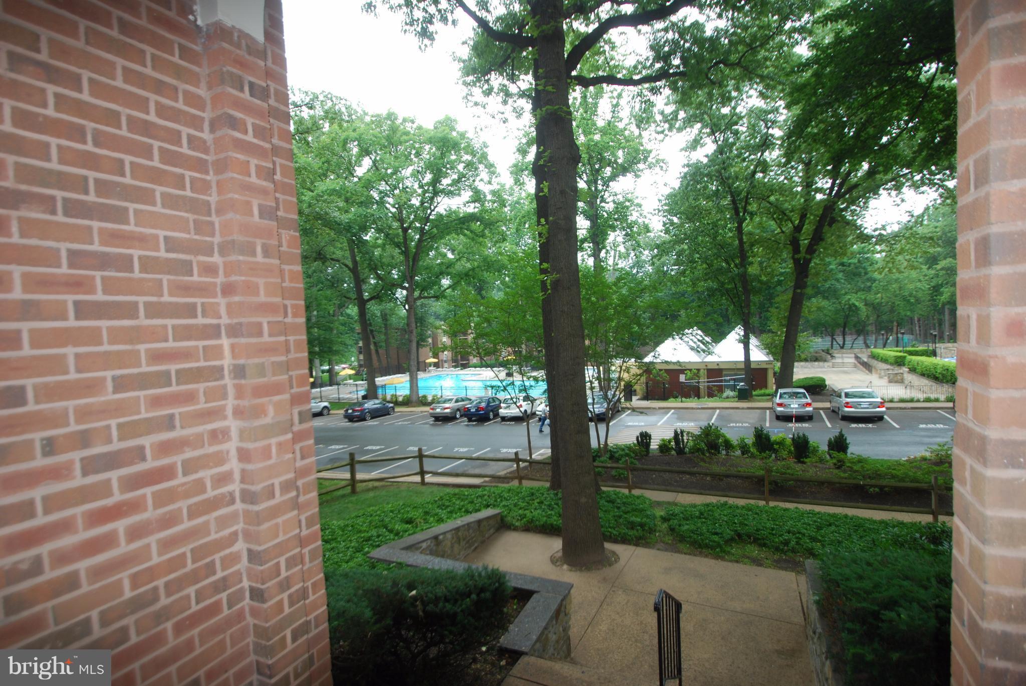 WOODBURN VILLAGE - Residential Lease