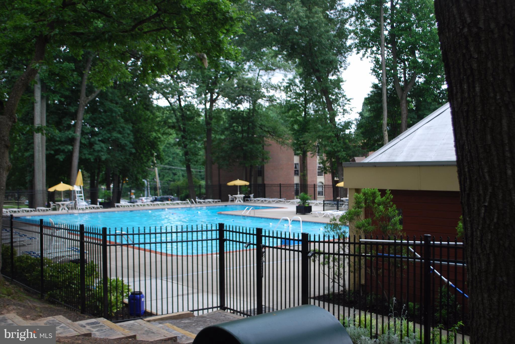 WOODBURN VILLAGE - Residential Lease