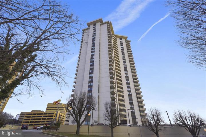 205 E JOPPA ROAD 1601