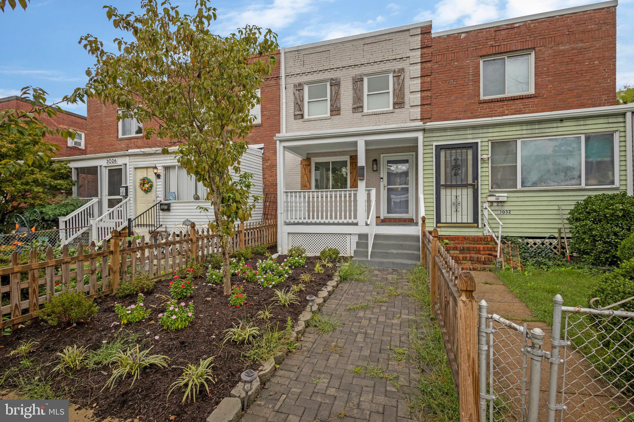 DEL RAY - Residential Lease