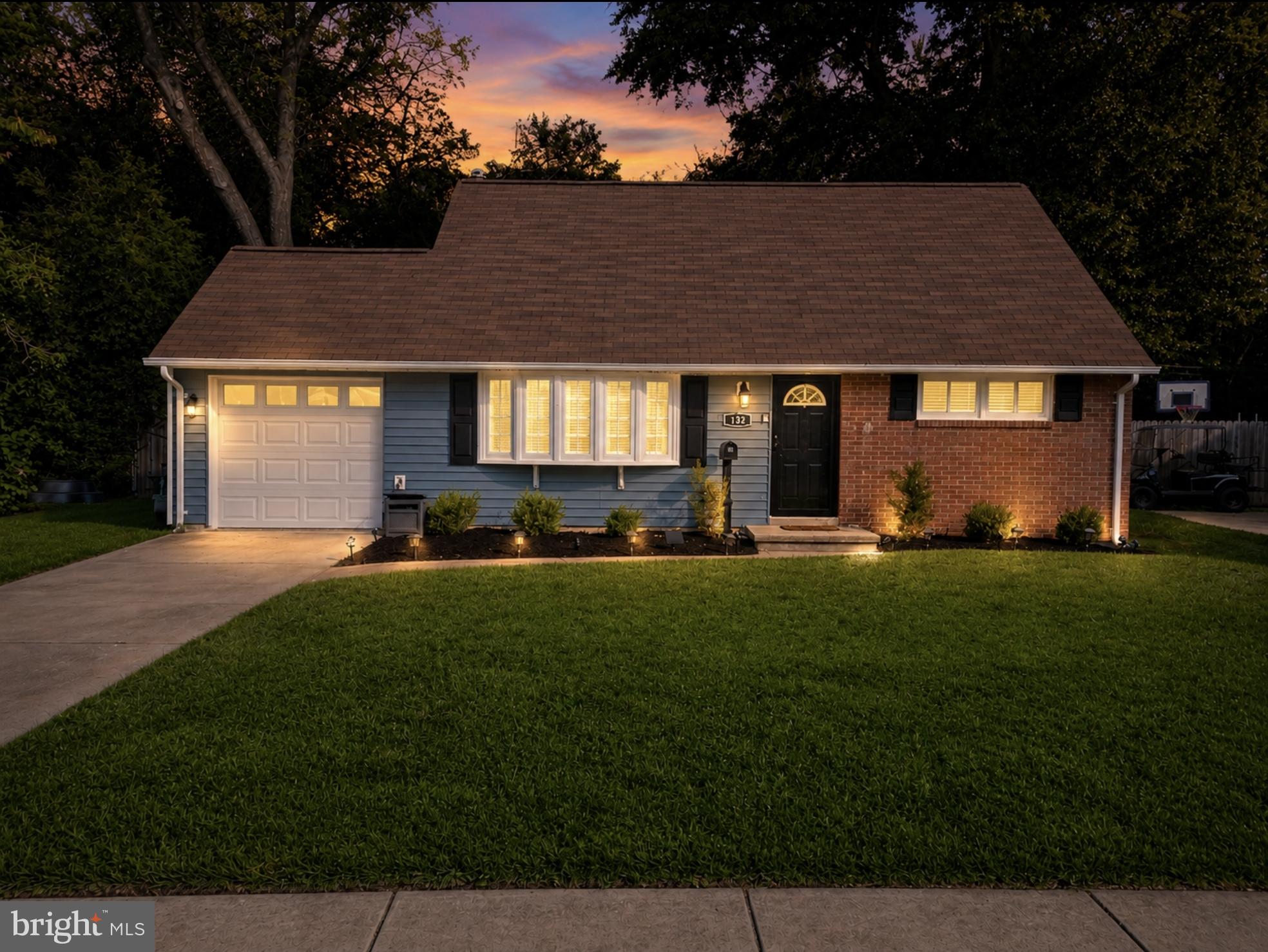 132 N MEADOW DRIVE