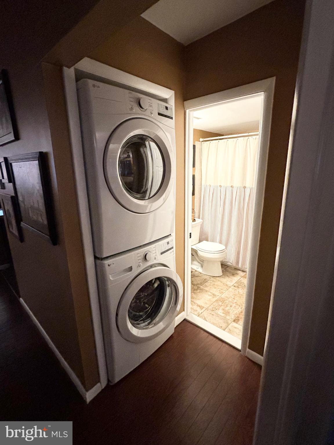 ASTON ARMS - Residential