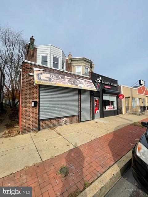 Welcome to 6308 Rising Sun Ave. Great business location for the enterprising mindset. Join the business
corridor on Rising Sun Ave. If you are interested in starting your own business, then this will be a good start for you!!! You may be able to generate some new clients with the foot traffic in the area.
The upstairs is 3 bedrooms, 1 bathroom spacious apartment with washer and dryer in the unit. Convenient Location. Close to public transportation, all types of businesses and schools, restaurants etc.
Seller Assist Available!!! Make you appointment today!!!
