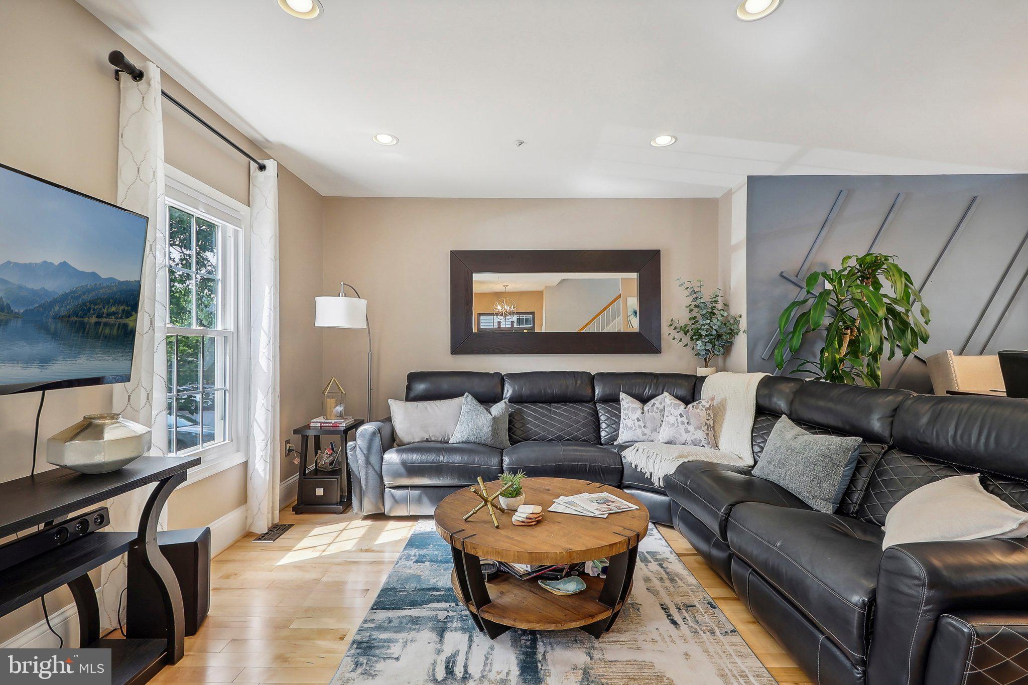 GERMANTOWN ESTATES - Residential