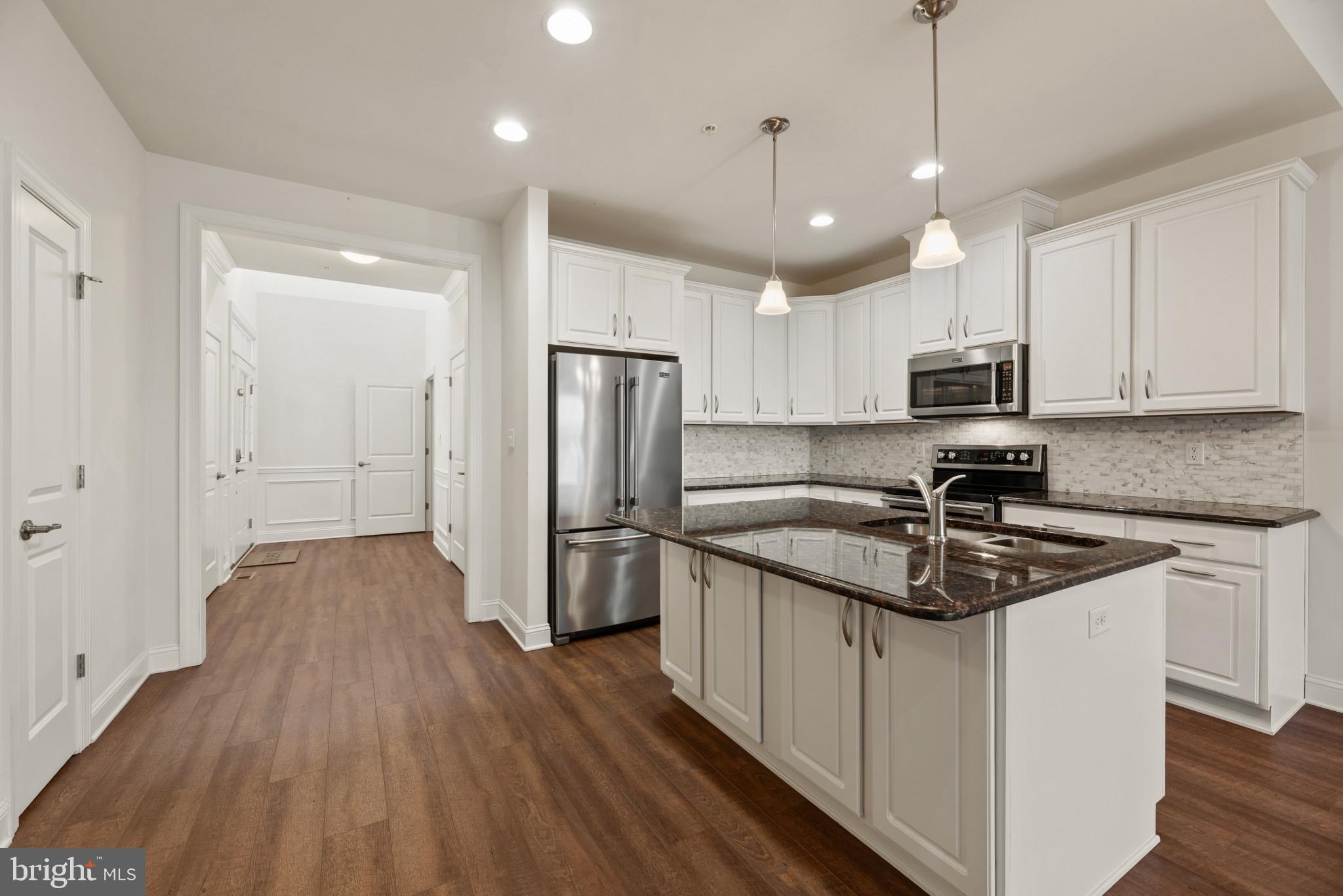 BAY BRIDGE COVE - Residential