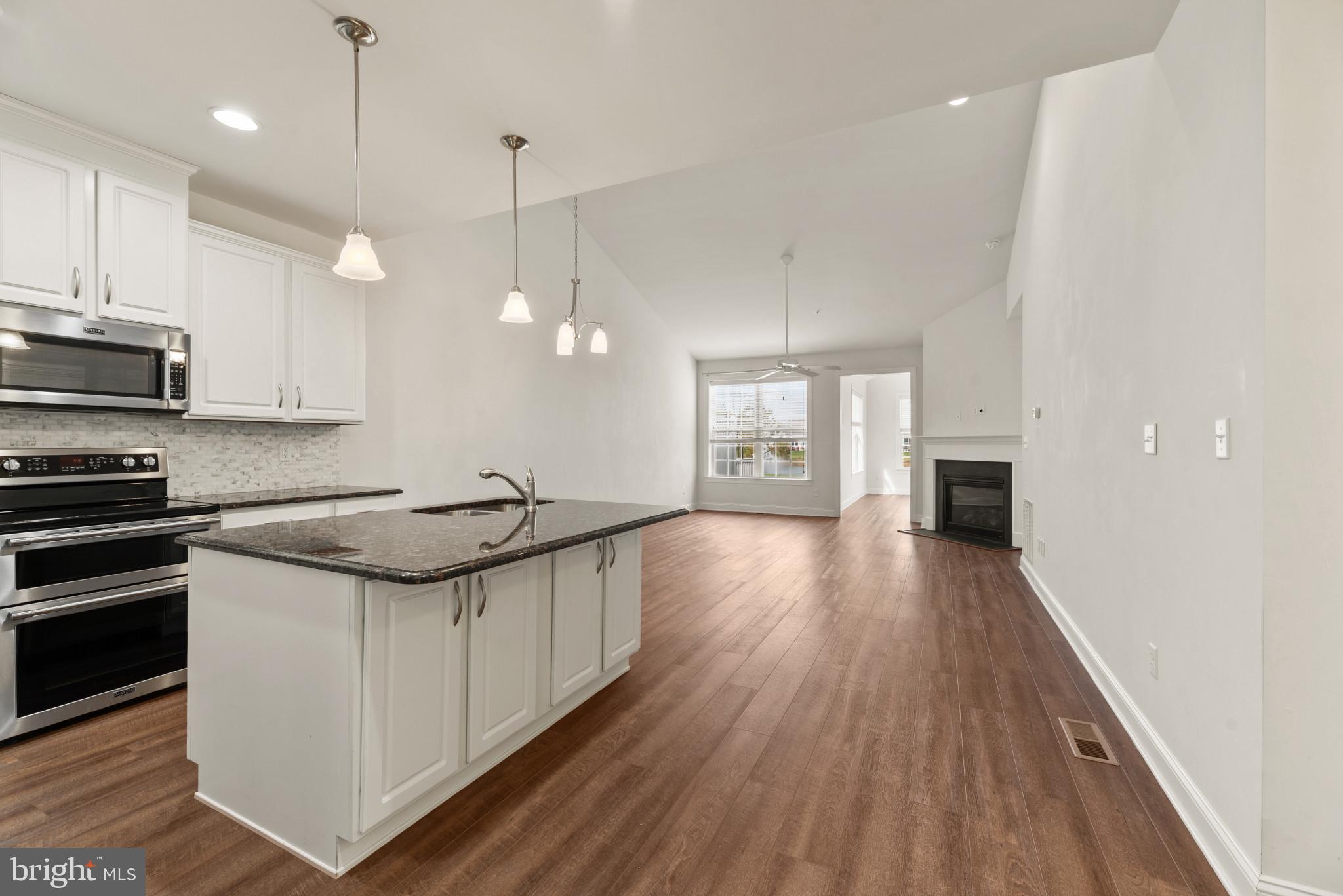 BAY BRIDGE COVE - Residential