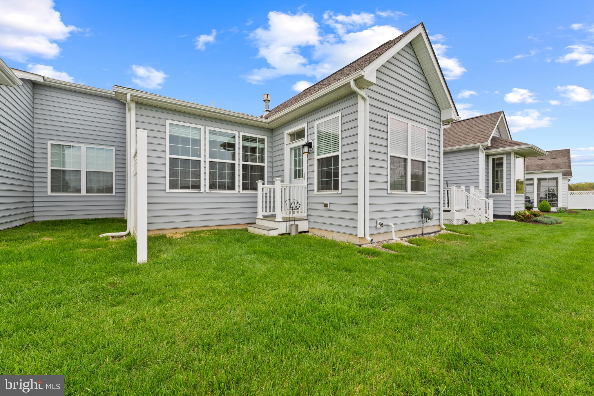 BAY BRIDGE COVE - Residential