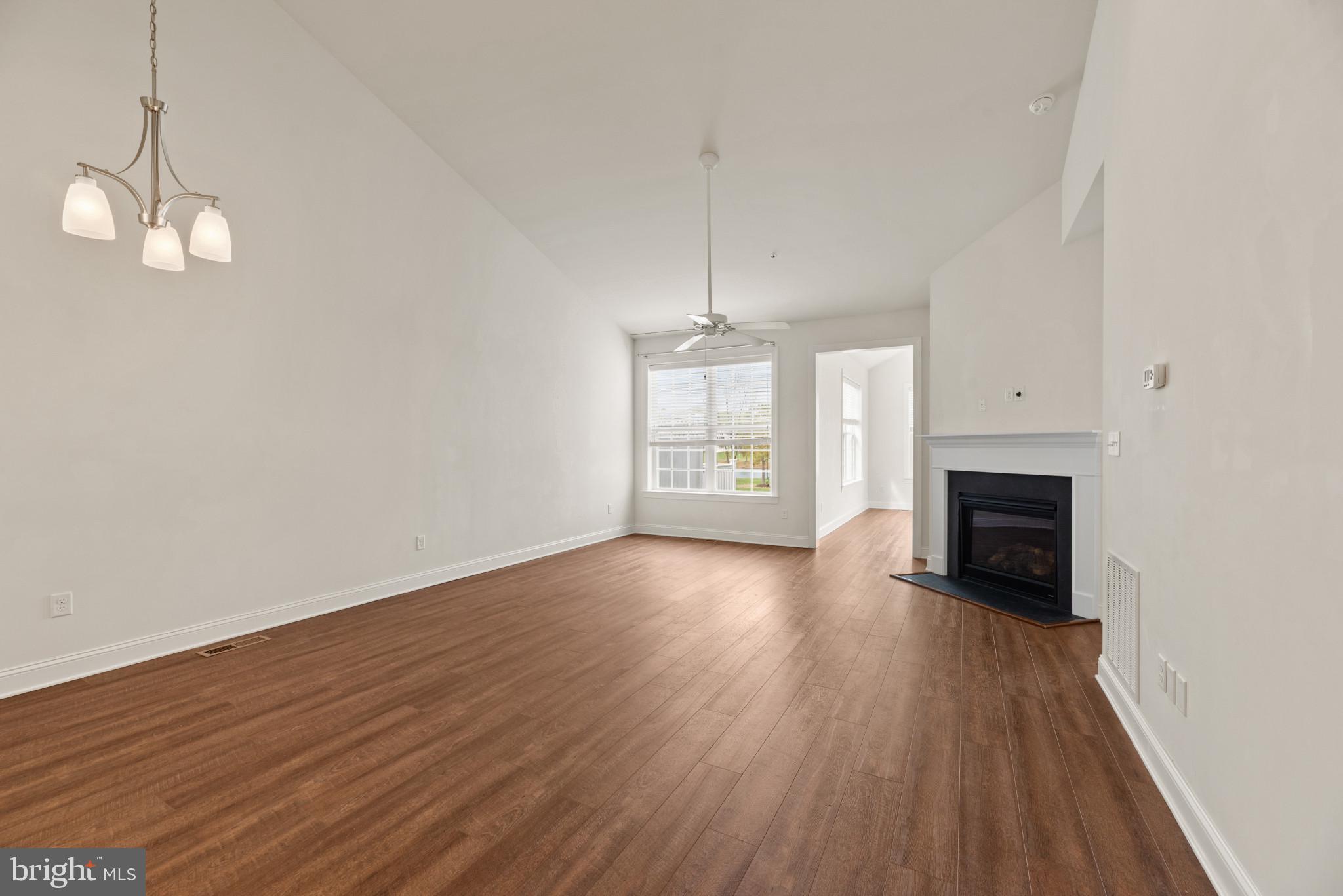 BAY BRIDGE COVE - Residential