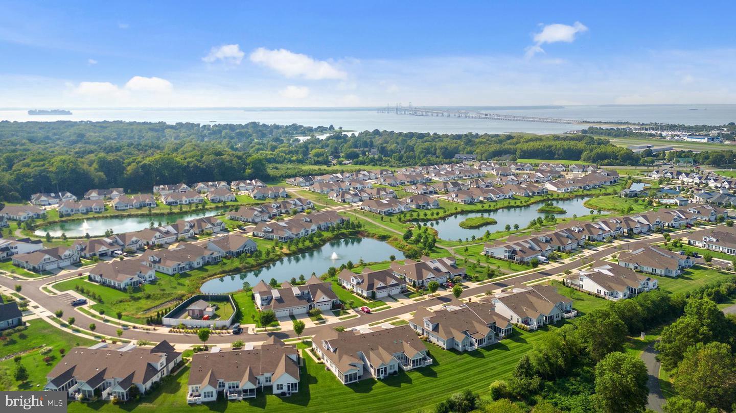 BAY BRIDGE COVE - Residential