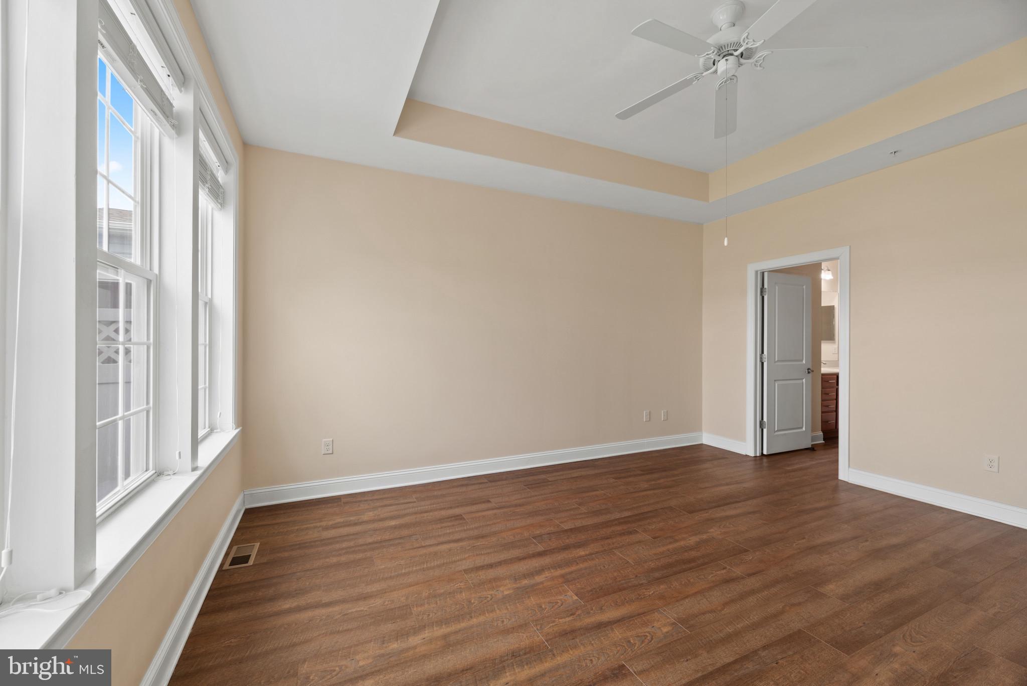 BAY BRIDGE COVE - Residential