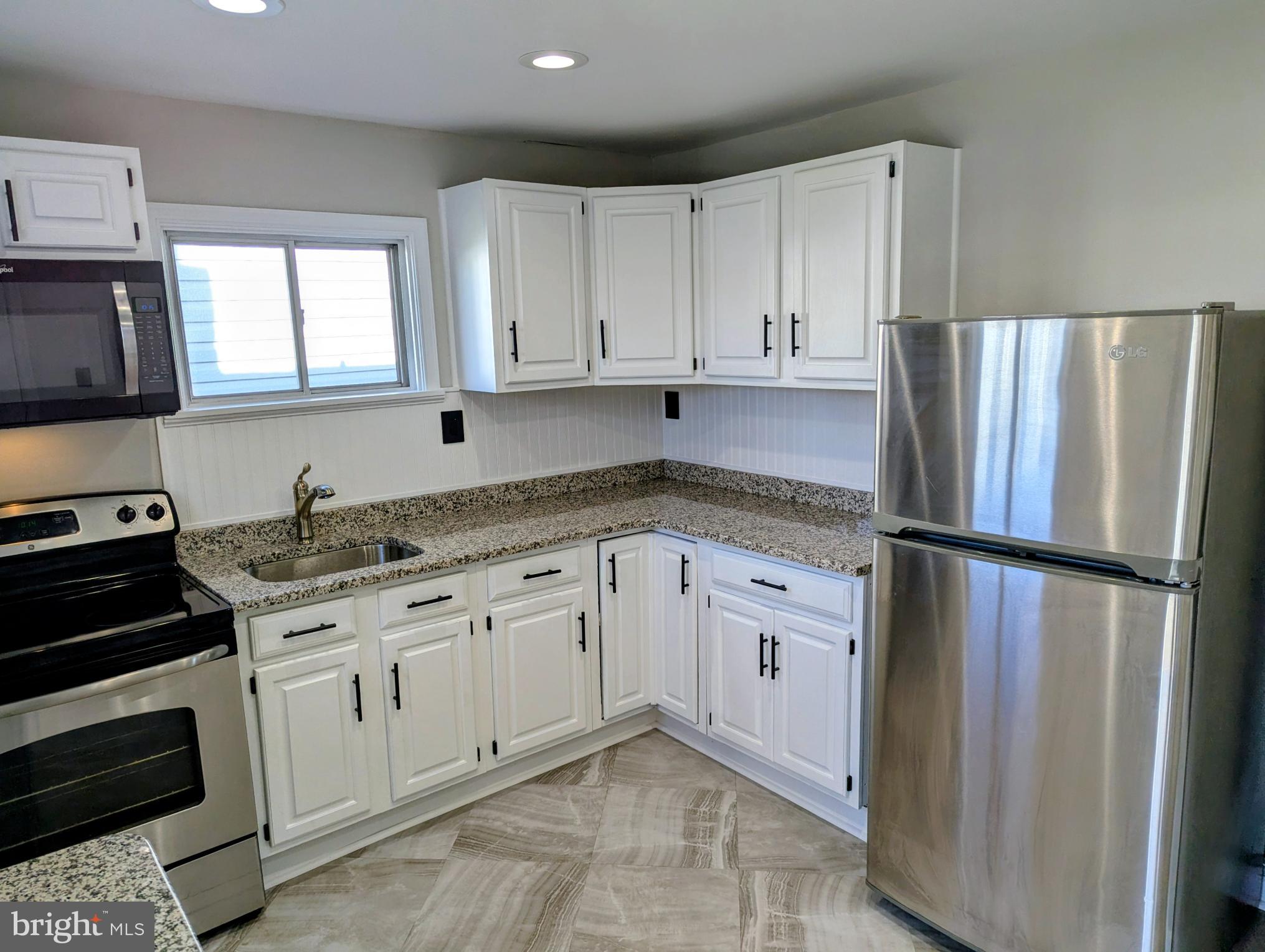 LINWOOD - Residential