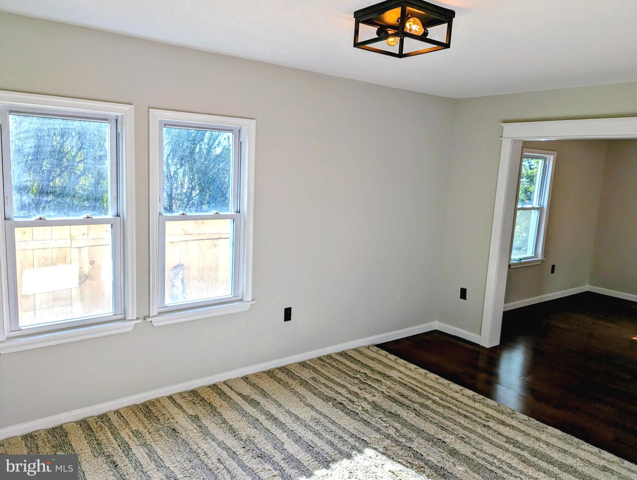 LINWOOD - Residential