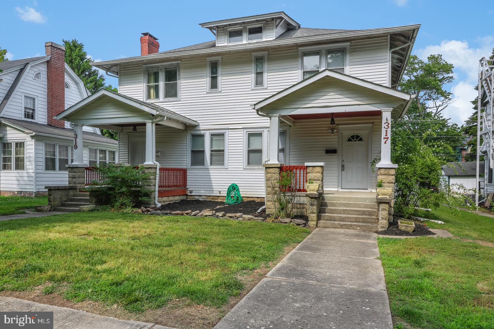 317/319 N BRADFORD ST