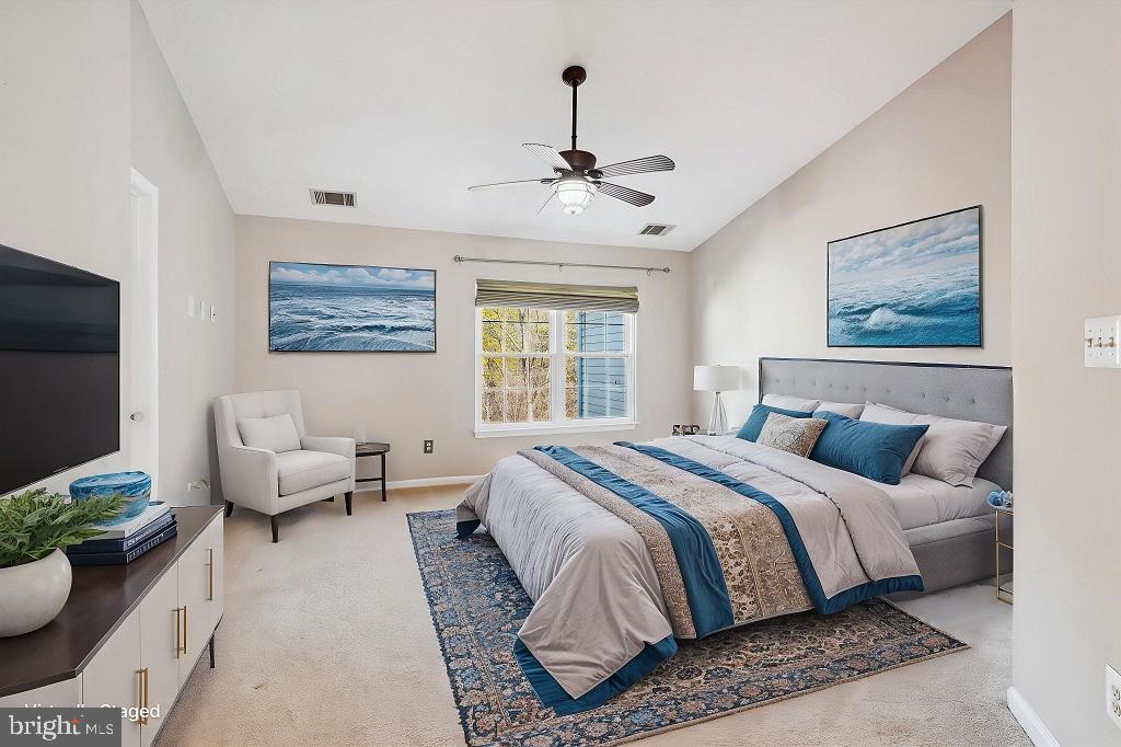 COMPTON VILLAGE - Residential